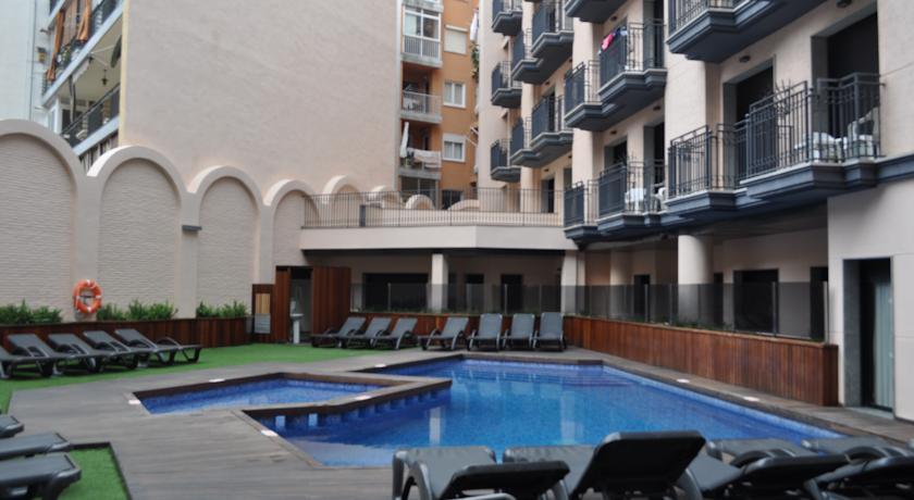 Apartaments Ar Trimar Λορέτ Ντε Μαρ Εξωτερικό φωτογραφία